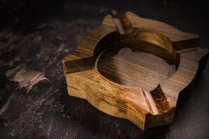 lite drewno popielniczki mwapa